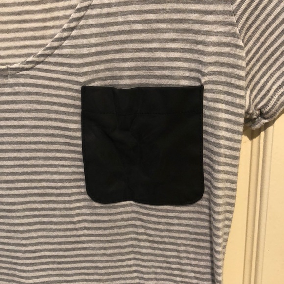 Striped top - Picture 2 of 3